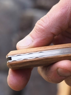 COUTEAU ARIEGEOIS / manche en hêtre