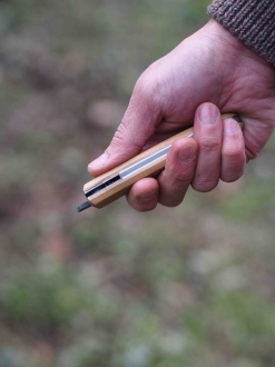 COUTEAU CAPUCIN ARIEGEOIS / manche en meurisier